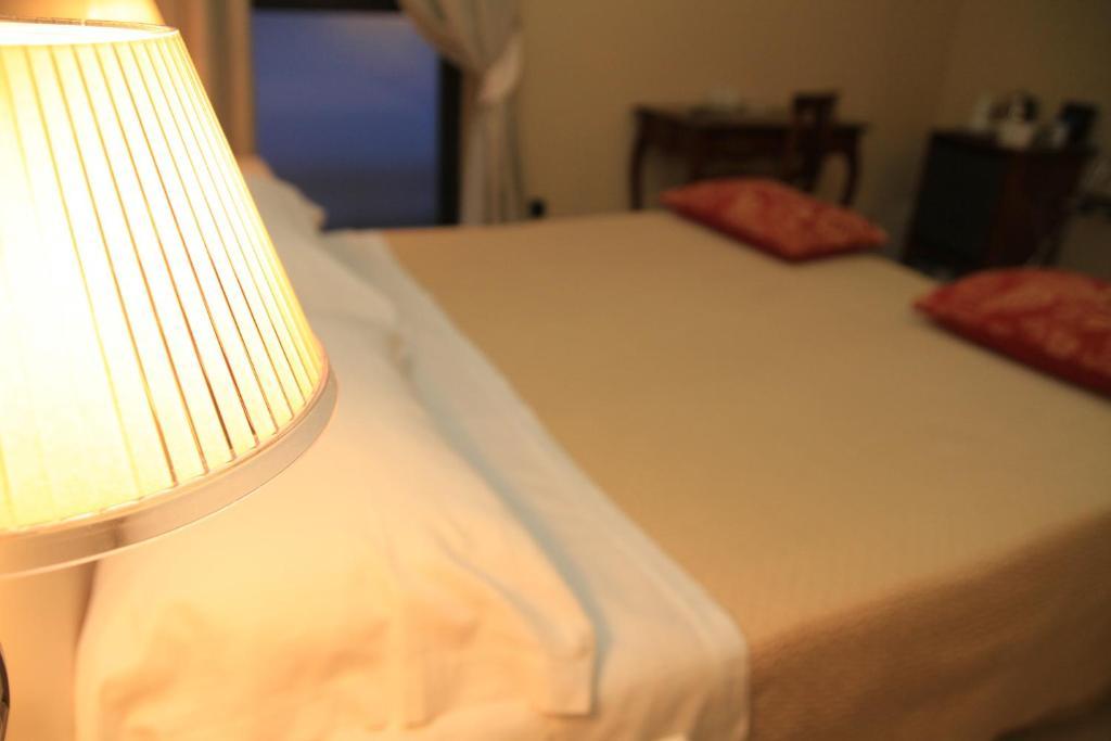 Albergo Della Ceramica Villanova Mondovi Bagian luar foto