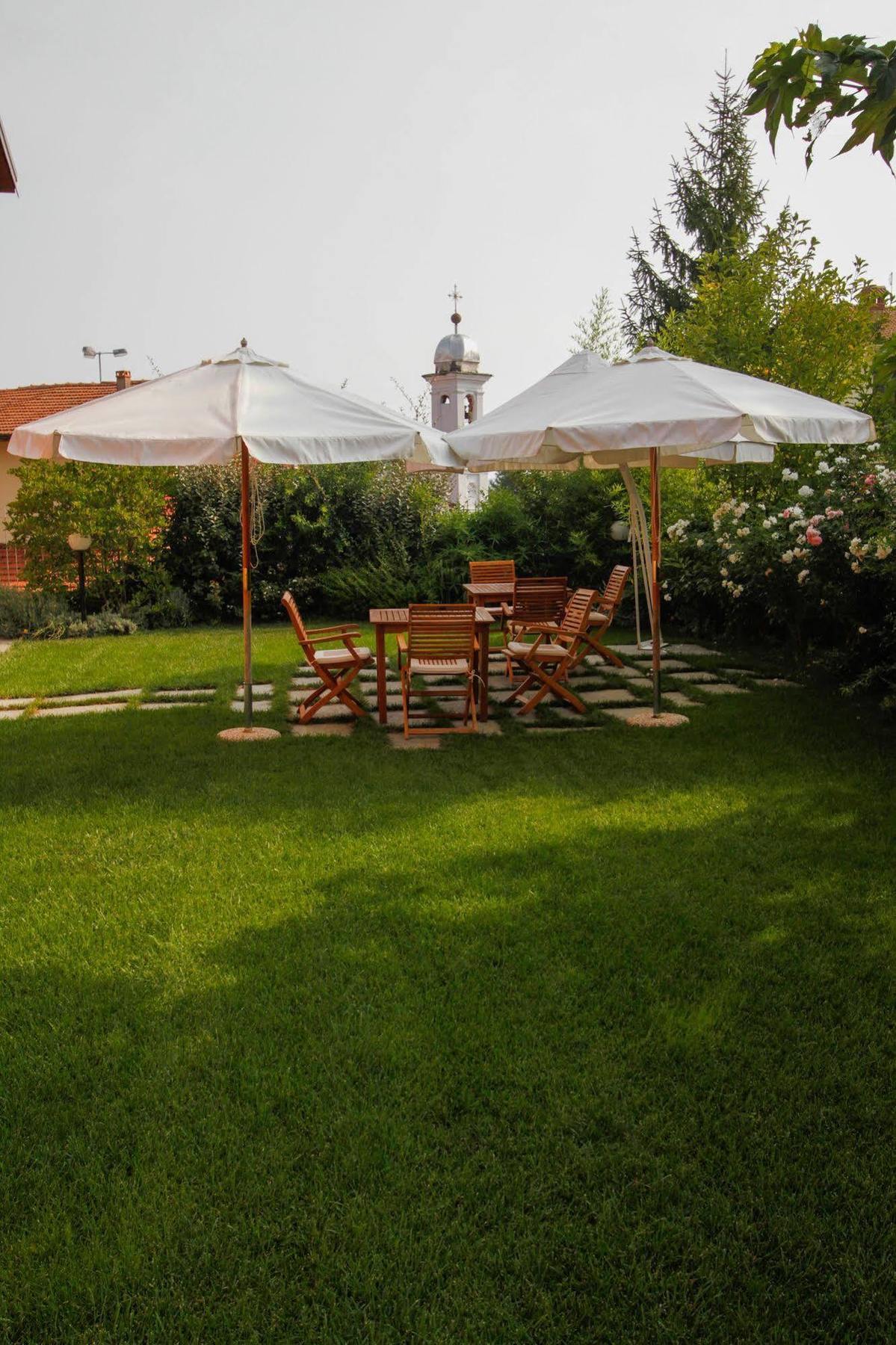 Albergo Della Ceramica Villanova Mondovi Bagian luar foto